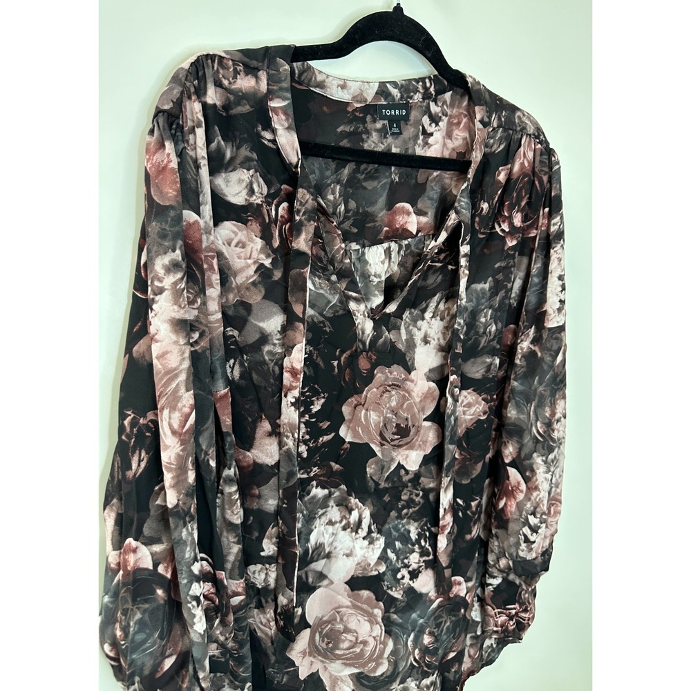Torrid Floral Georgette Tie Neck Top Blouse Plus Size 4 4X Quiet Luxury Office - Picture 4 of 13